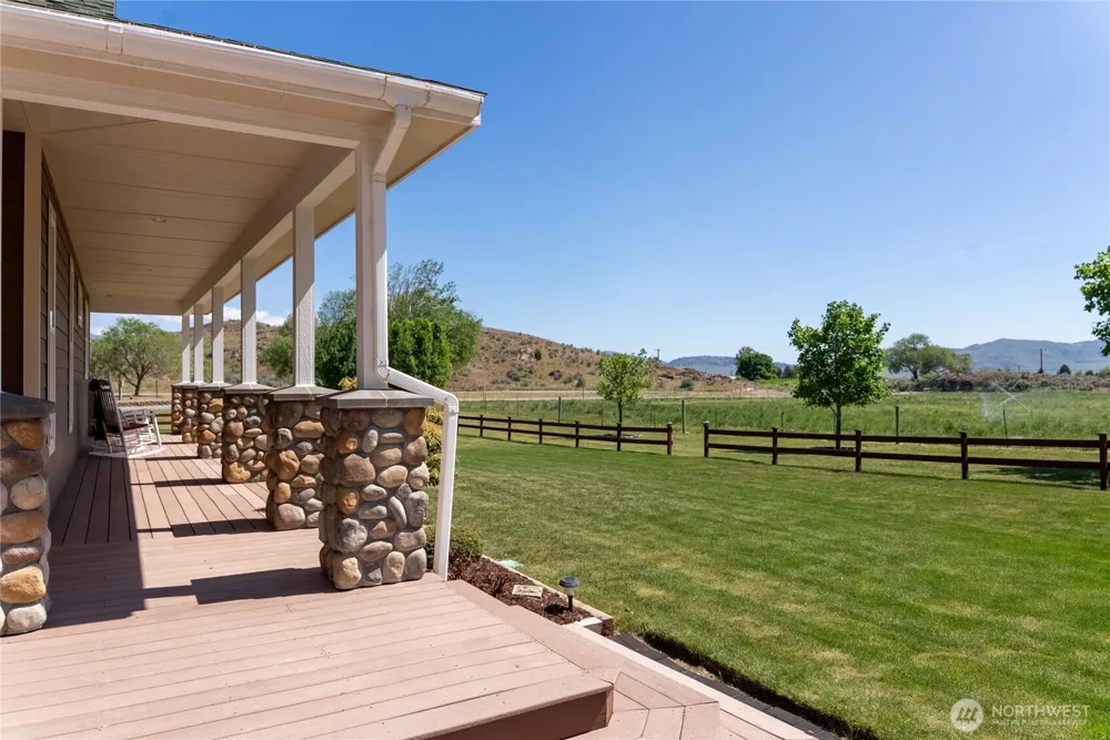 23 George Road Omak, WA 98841