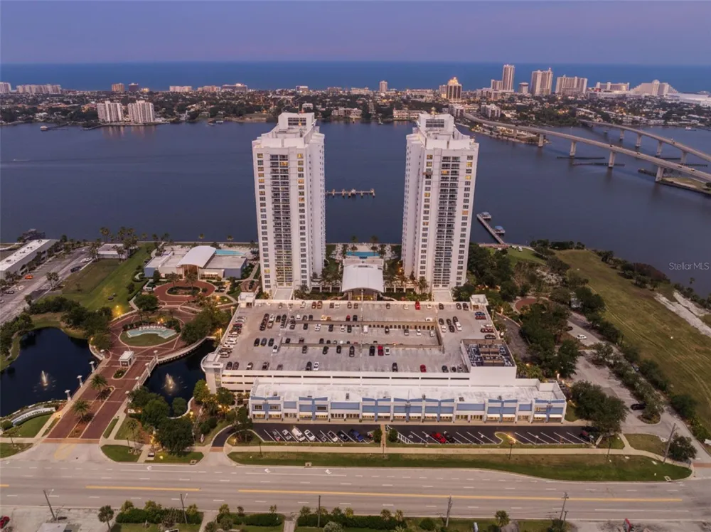 231 RIVERSIDE DRIVE #702-1 Holly Hill, FL 32117