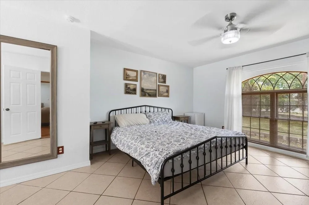 450 E POMELO STREET Lake Alfred, FL 33850
