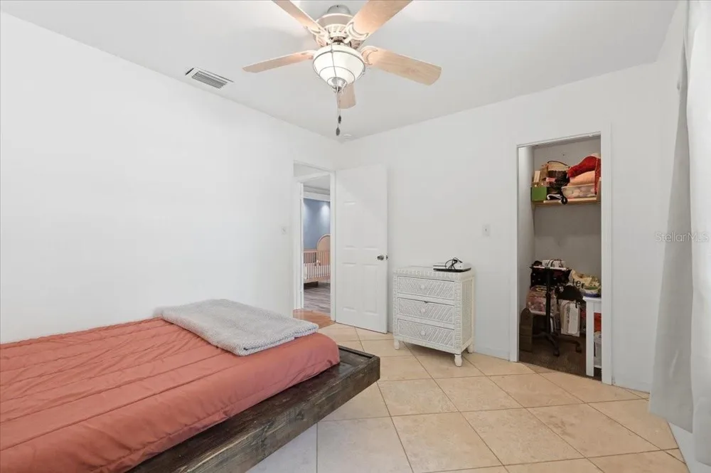 450 E POMELO STREET Lake Alfred, FL 33850