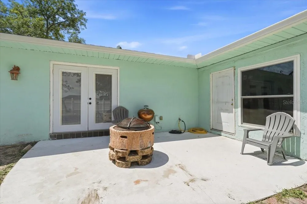 450 E POMELO STREET Lake Alfred, FL 33850
