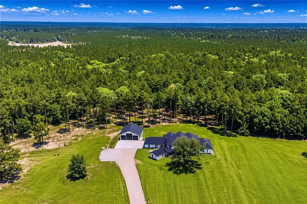 41 Paulsel Road New Waverly, TX 77358