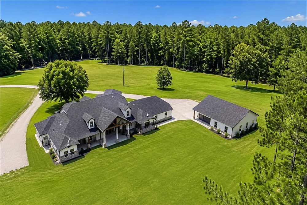 41 Paulsel Road New Waverly, TX 77358