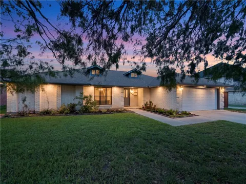 6642 Mountain Wood Drive