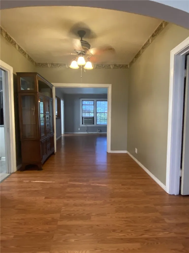 323 W 4th Street Alice, TX 78332