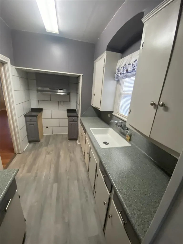 323 W 4th Street Alice, TX 78332