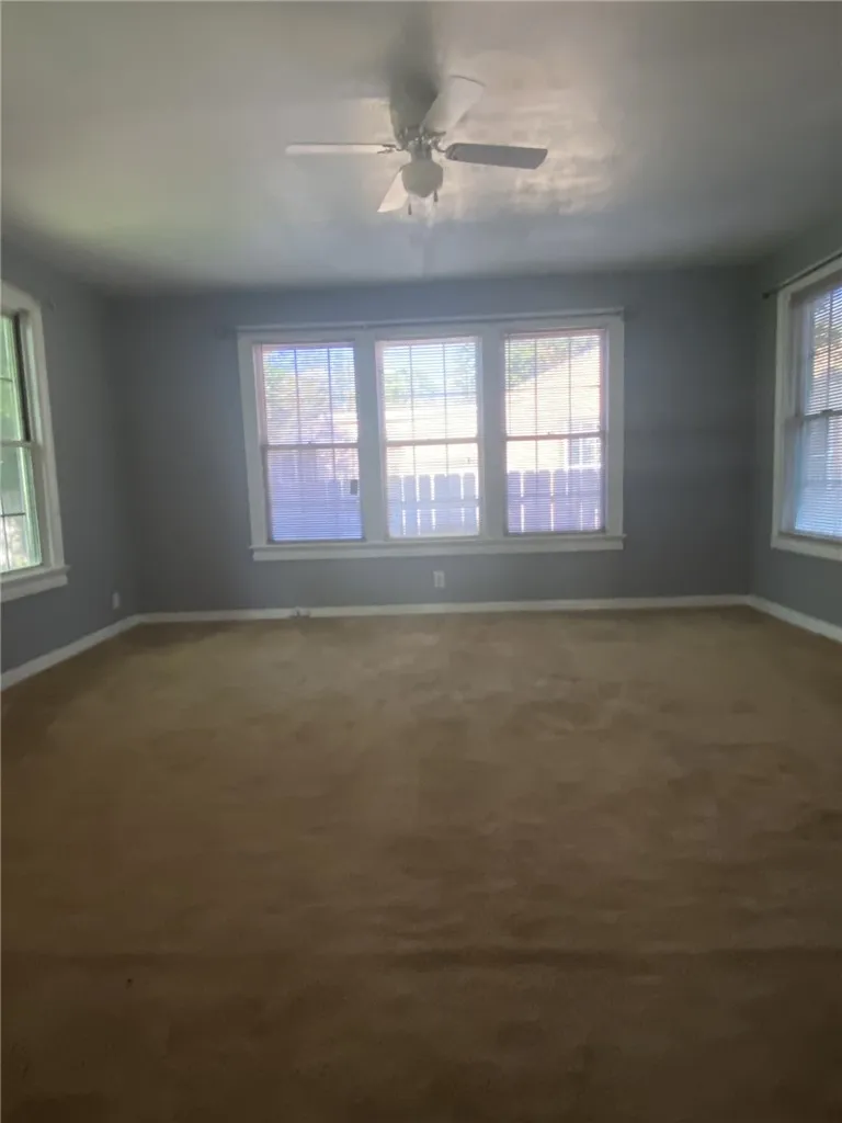 323 W 4th Street Alice, TX 78332