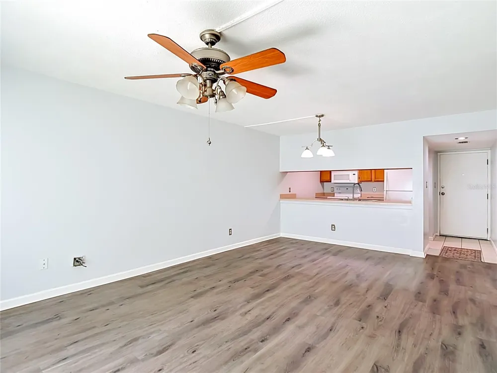 5820 CHURCH AVENUE #164 Tampa, FL 33614