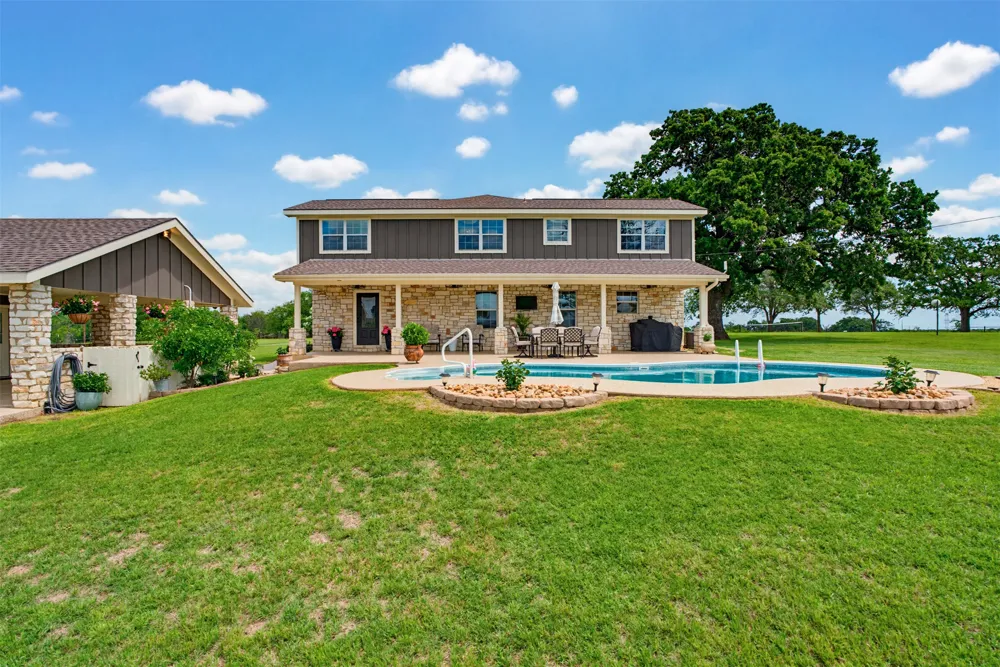 489 Boyd Lane Rockdale, TX 76567