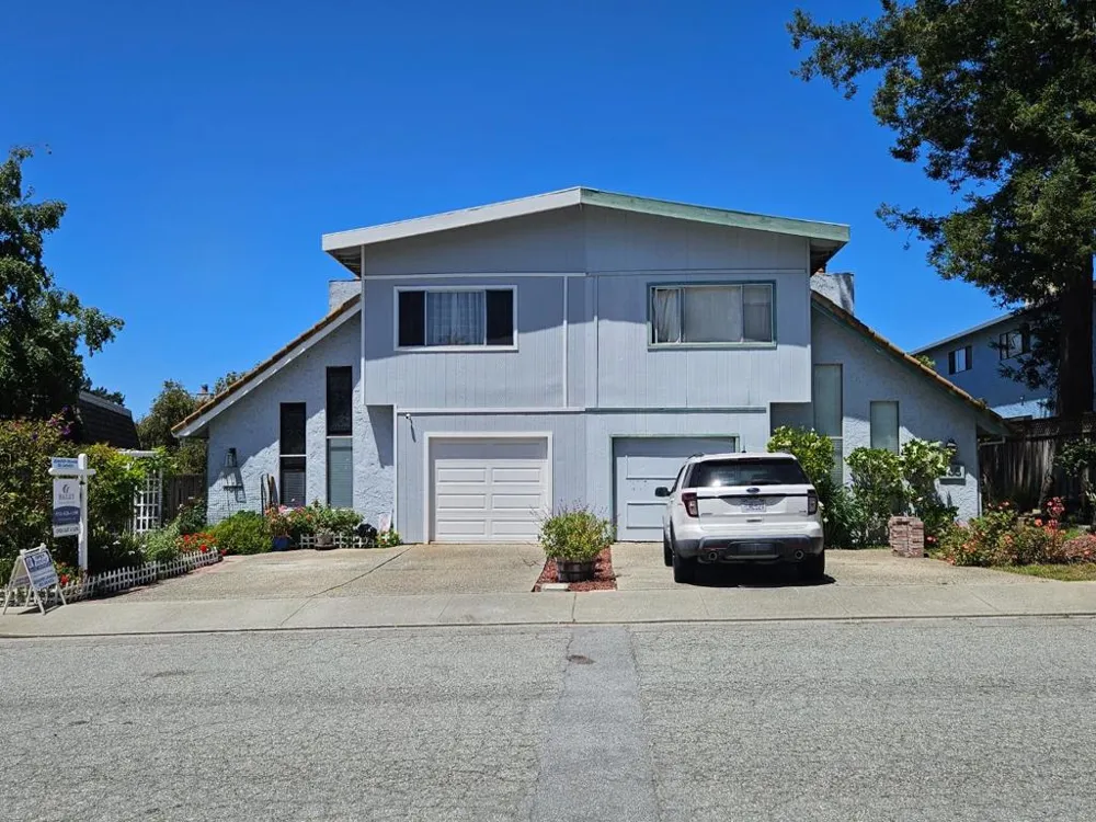 142 Bar Harbor Court Aptos, CA 95003