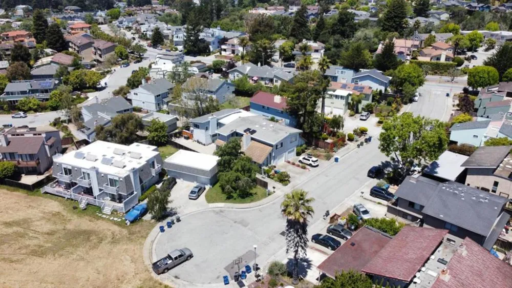 142 Bar Harbor Court Aptos, CA 95003
