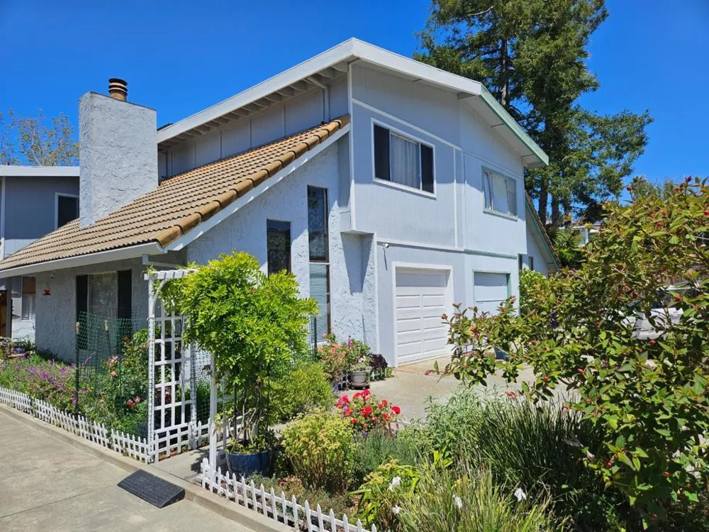 142 Bar Harbor Court Aptos, CA 95003