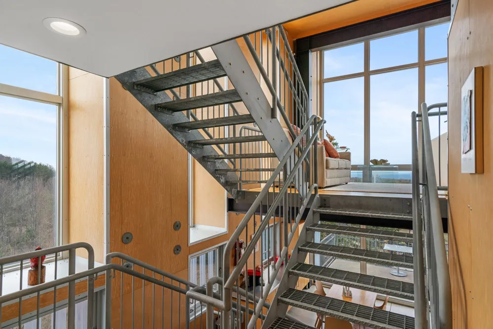 7452 Manitou Trail Leelanau Township, MI 49670