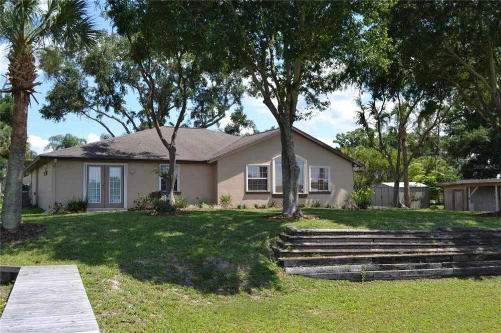 26 SE OCALE WAY Summerfield, FL 34491