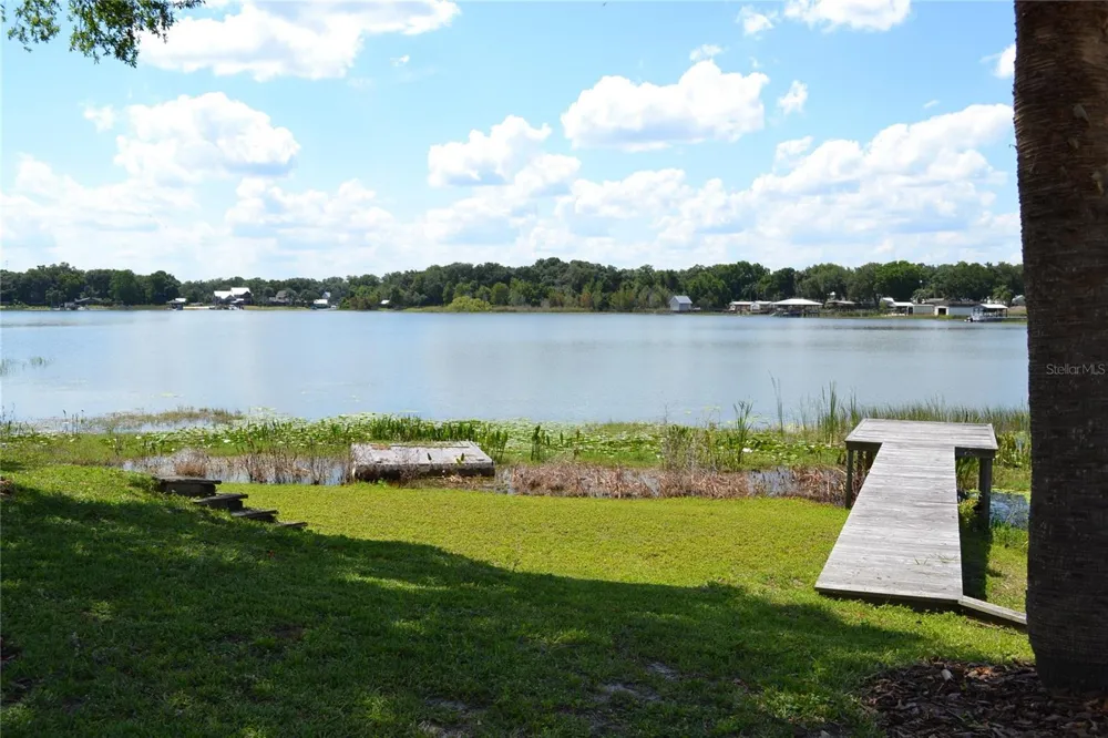 26 SE OCALE WAY Summerfield, FL 34491