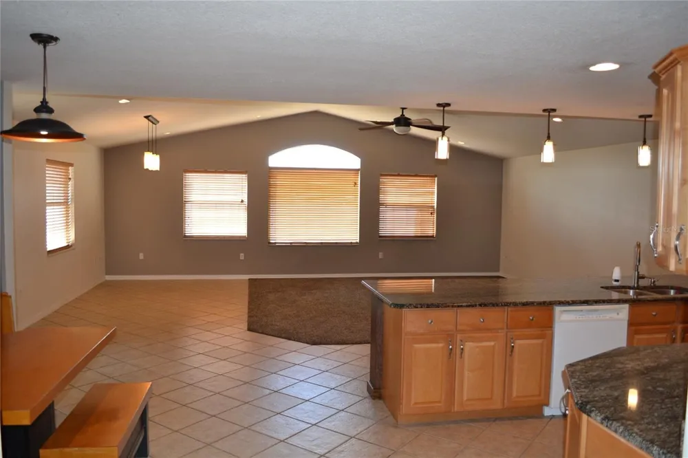 26 SE OCALE WAY Summerfield, FL 34491