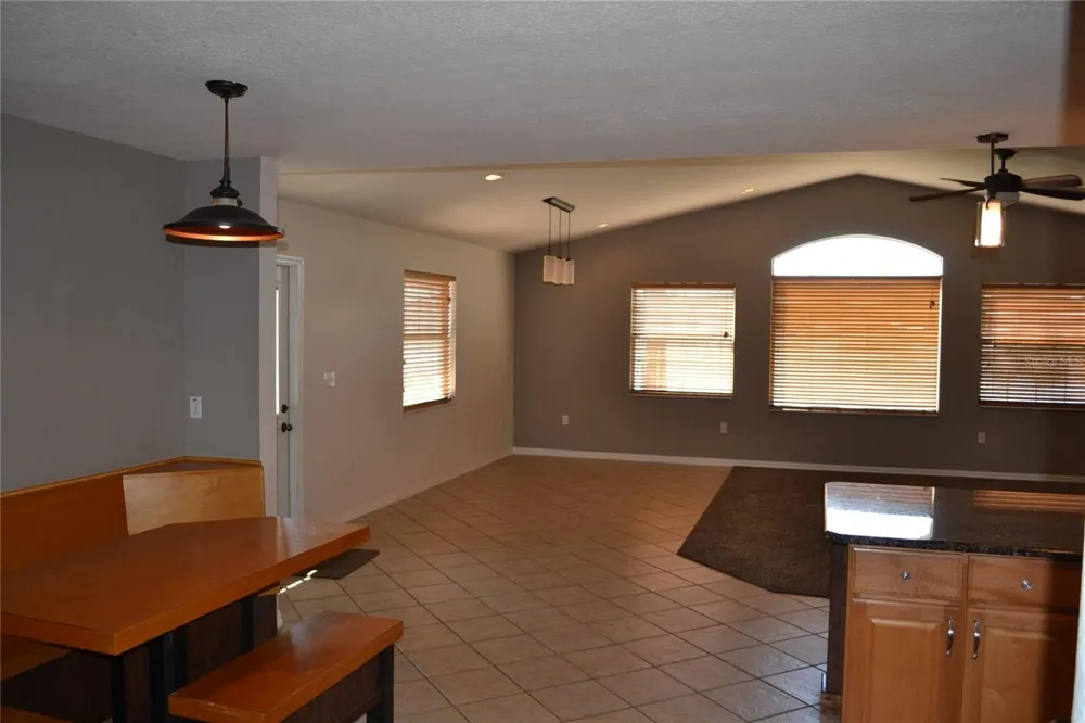 26 SE OCALE WAY Summerfield, FL 34491