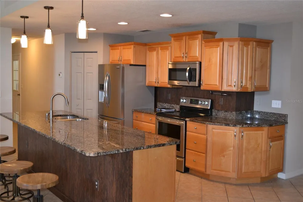 26 SE OCALE WAY Summerfield, FL 34491