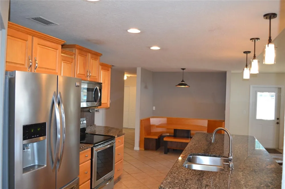 26 SE OCALE WAY Summerfield, FL 34491