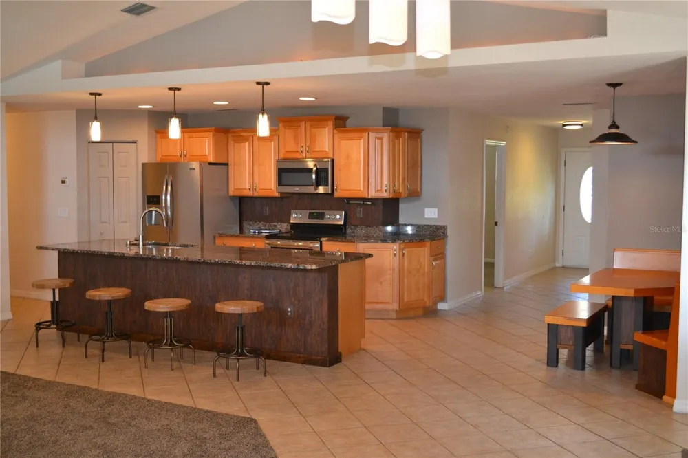 26 SE OCALE WAY Summerfield, FL 34491