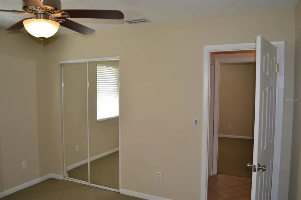 26 SE OCALE WAY Summerfield, FL 34491