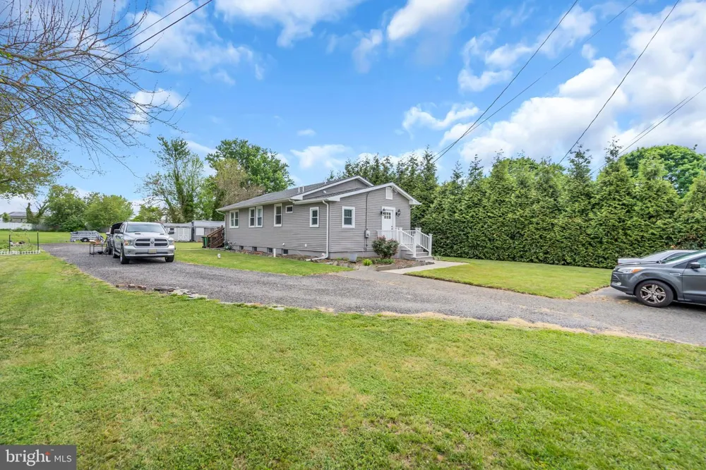 727 SHILOH PIKE Bridgeton, NJ 08302