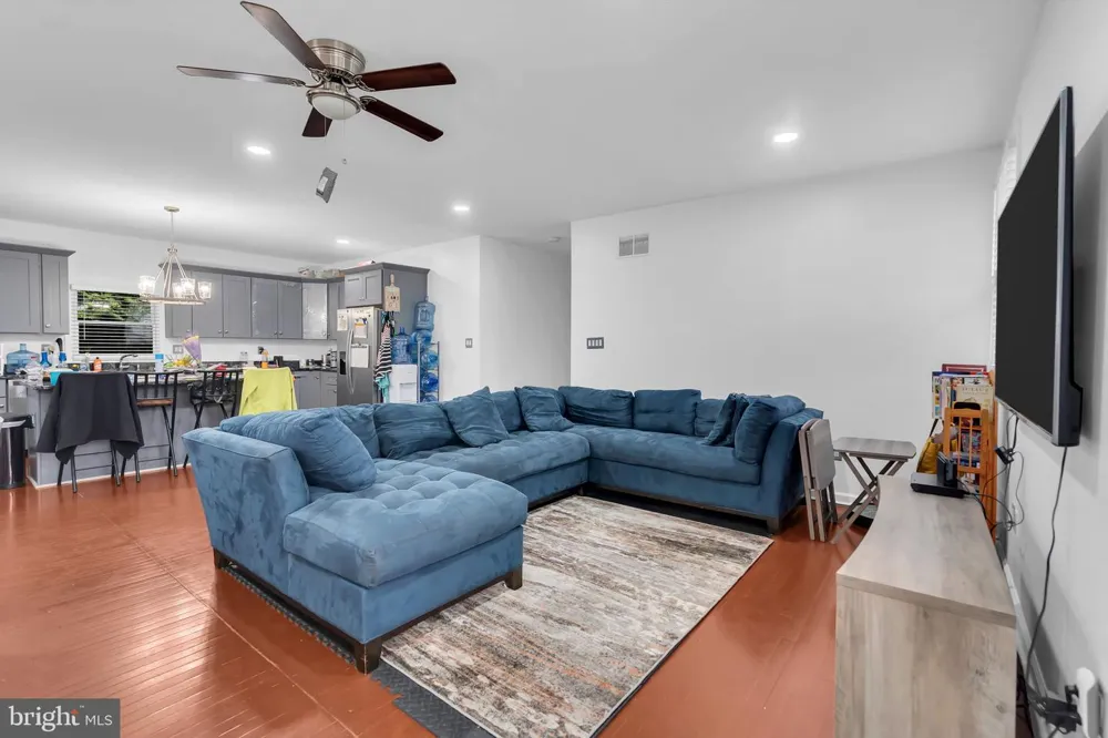 727 SHILOH PIKE Bridgeton, NJ 08302
