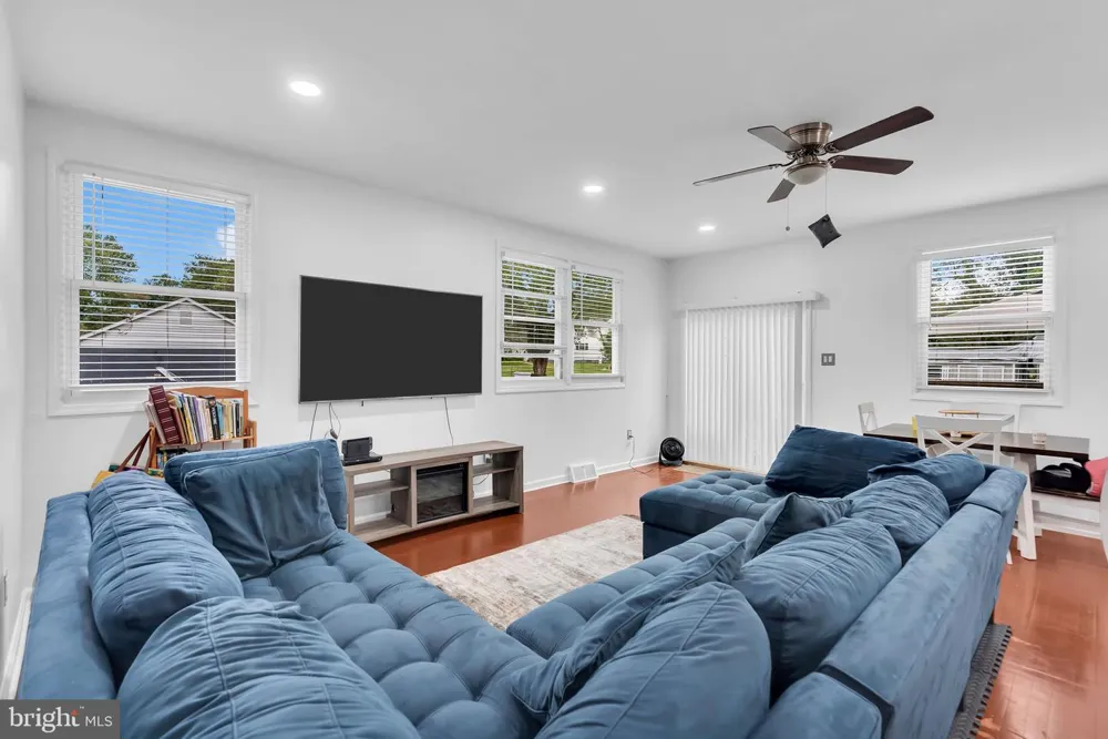 727 SHILOH PIKE Bridgeton, NJ 08302