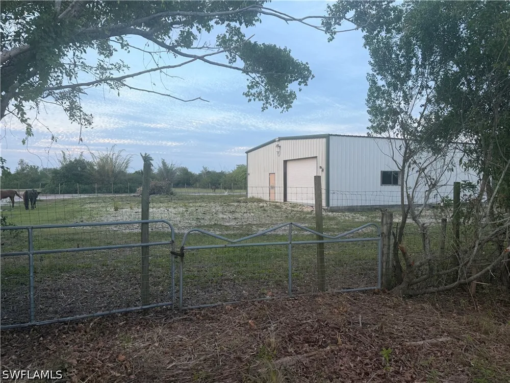 Saddlewood Lane Cape Coral, FL 33991