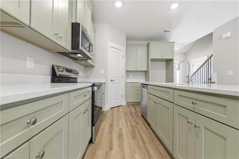 1727 OLD FIELDS BOULEVARD Haw River, NC 27258