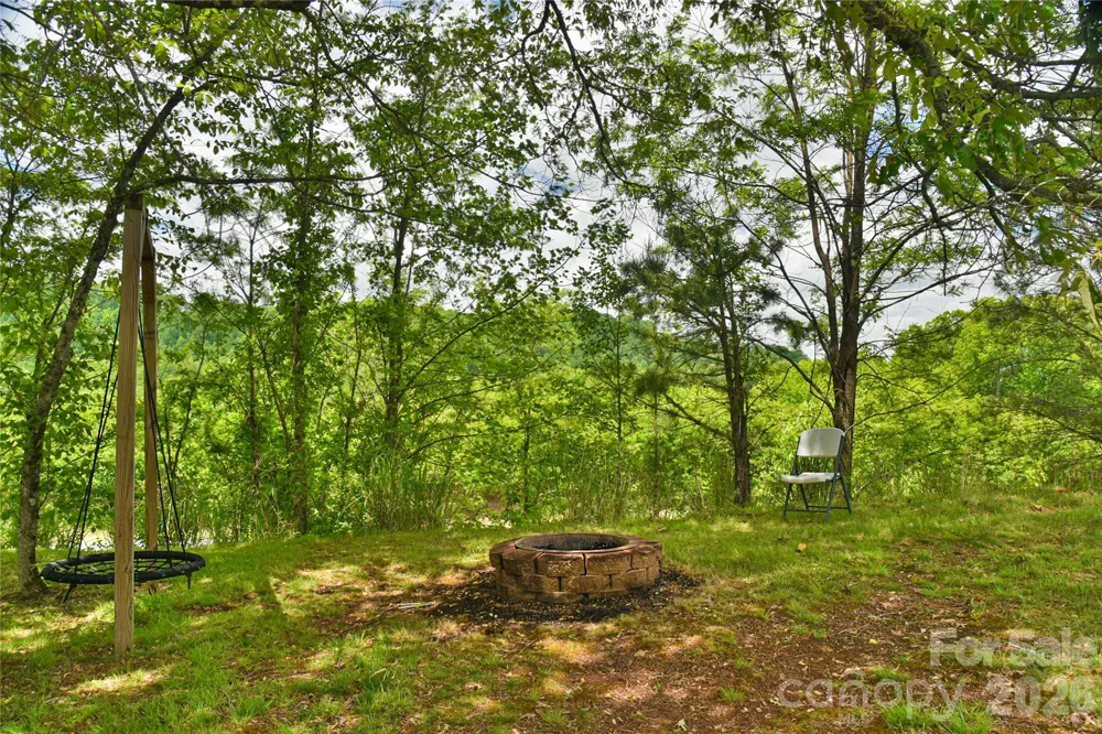 116 Kay Road Flat Rock, NC 28731