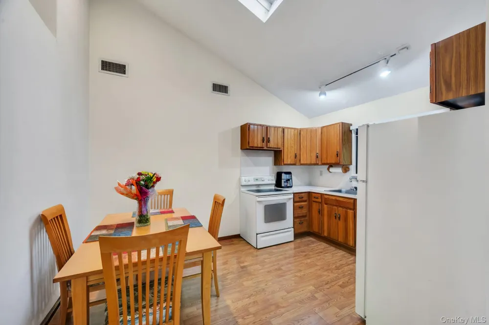 179 Gnarled Hollow Road East Setauket, NY 11733