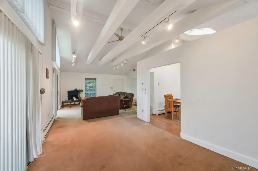 179 Gnarled Hollow Road East Setauket, NY 11733