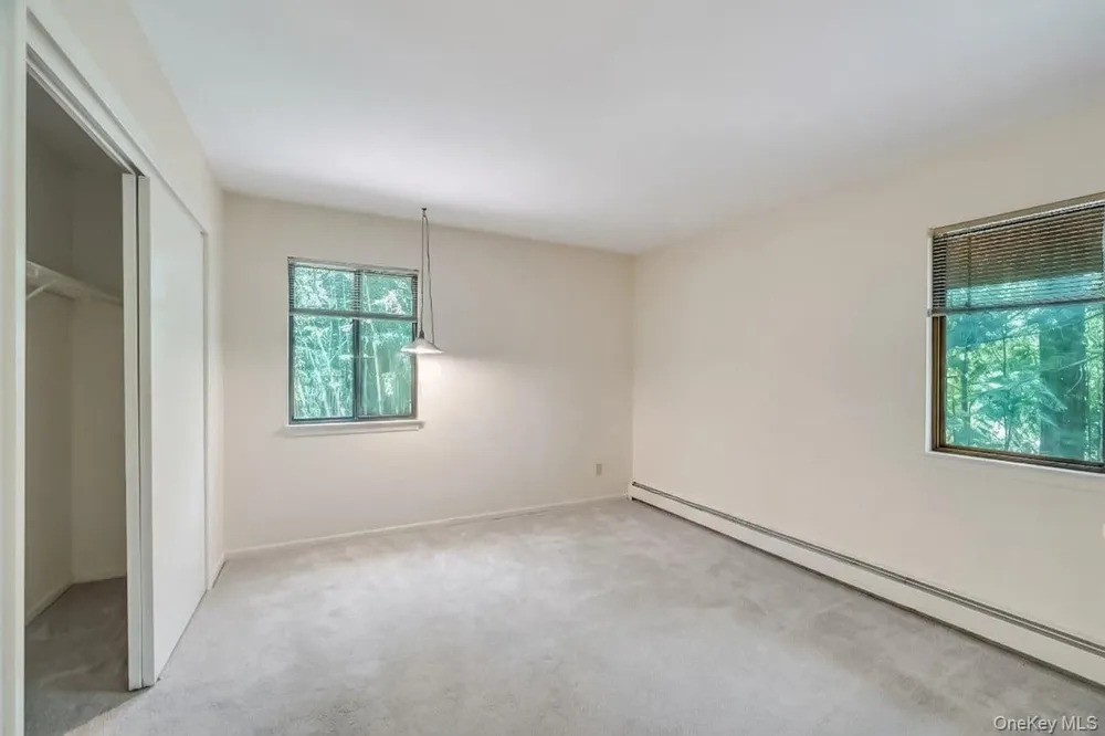 179 Gnarled Hollow Road East Setauket, NY 11733