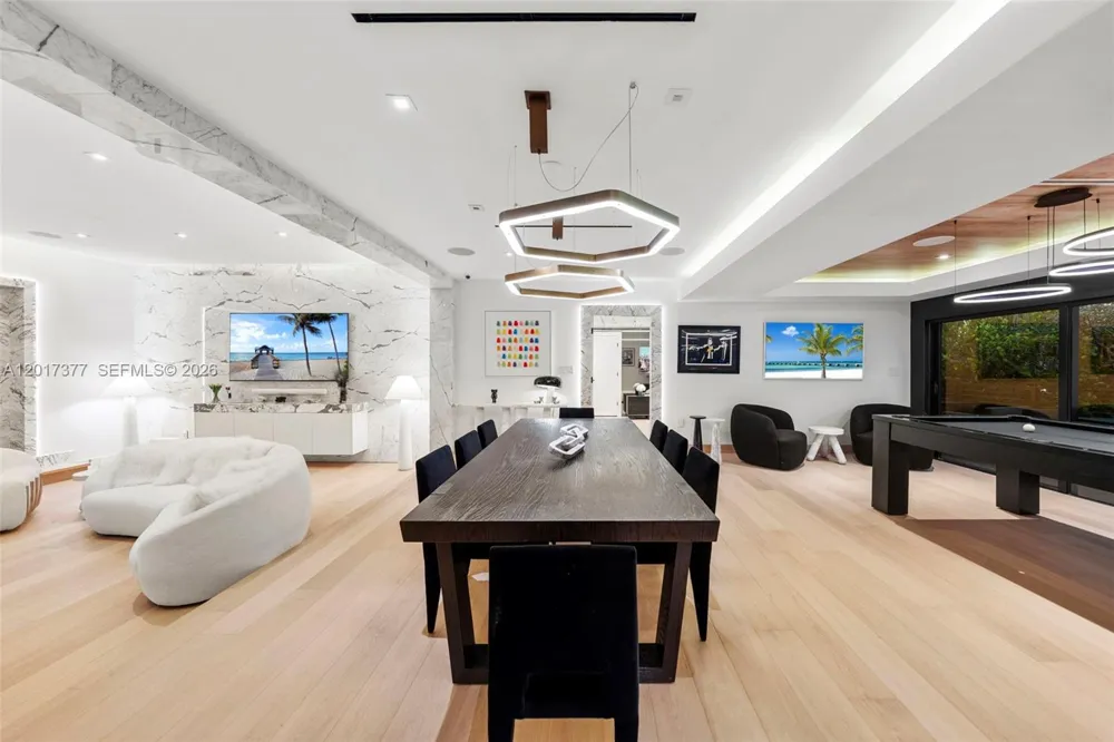 5750 La Gorce Dr Miami Beach, FL 33140