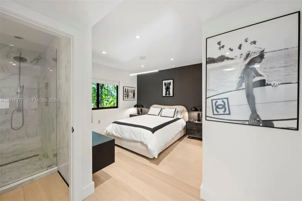5750 La Gorce Dr Miami Beach, FL 33140