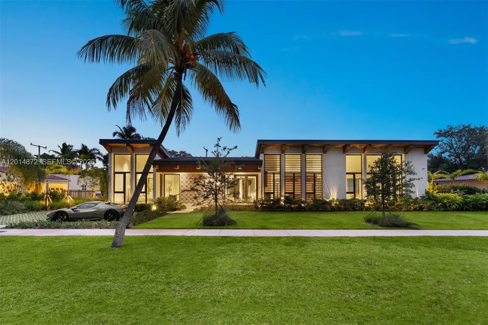 6716 San Vicente St Coral Gables, FL 33146