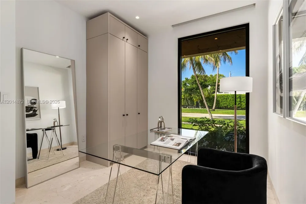6716 San Vicente St Coral Gables, FL 33146
