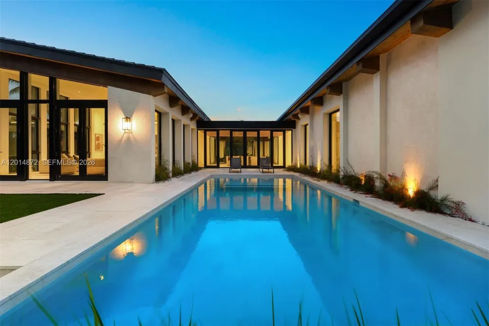 6716 San Vicente St Coral Gables, FL 33146