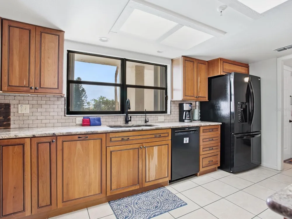 1005 GULF BOULEVARD #10 Indian Rocks Beach, FL 33785
