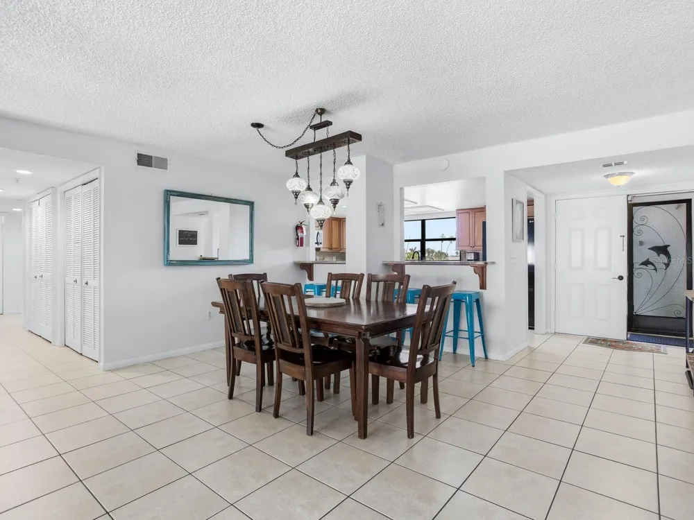 1005 GULF BOULEVARD #10 Indian Rocks Beach, FL 33785