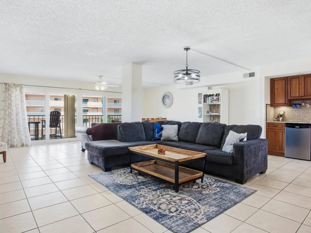 1005 GULF BOULEVARD #10 Indian Rocks Beach, FL 33785
