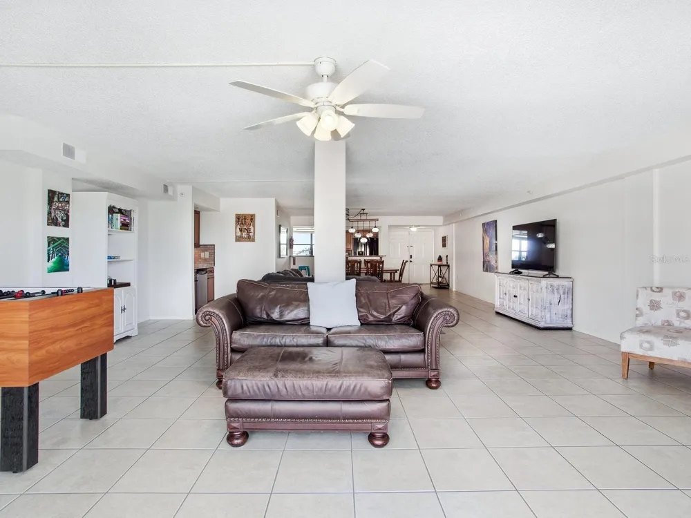 1005 GULF BOULEVARD #10 Indian Rocks Beach, FL 33785
