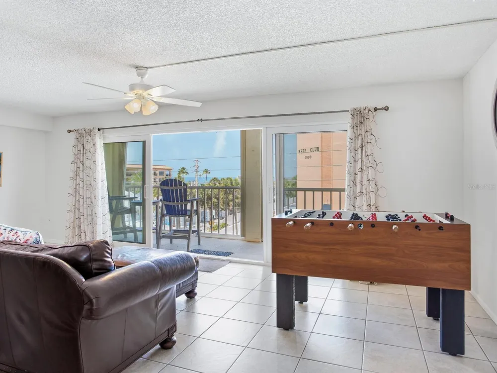 1005 GULF BOULEVARD #10 Indian Rocks Beach, FL 33785