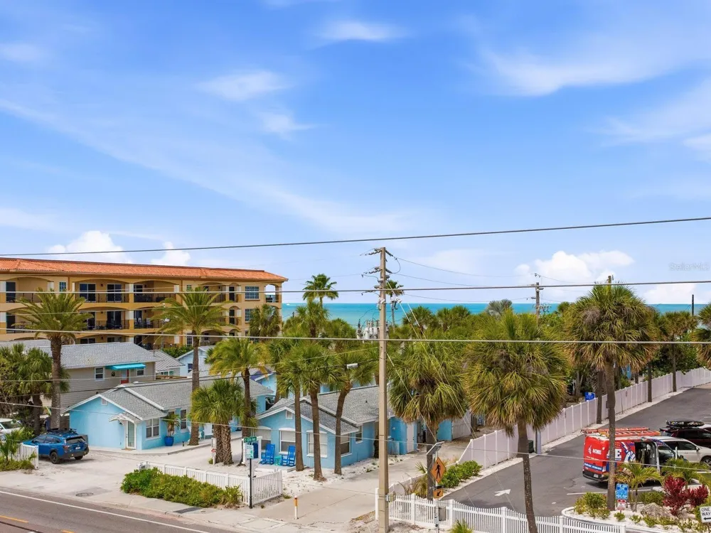 1005 GULF BOULEVARD #10 Indian Rocks Beach, FL 33785