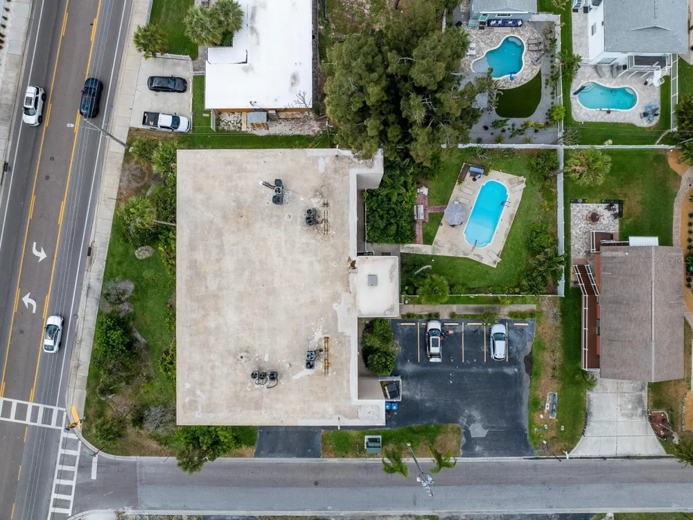 1005 GULF BOULEVARD #10 Indian Rocks Beach, FL 33785