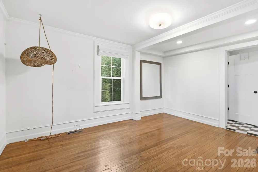 150 Pacolet Street Tryon, NC 28782