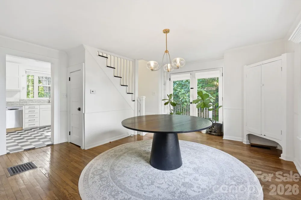 150 Pacolet Street Tryon, NC 28782