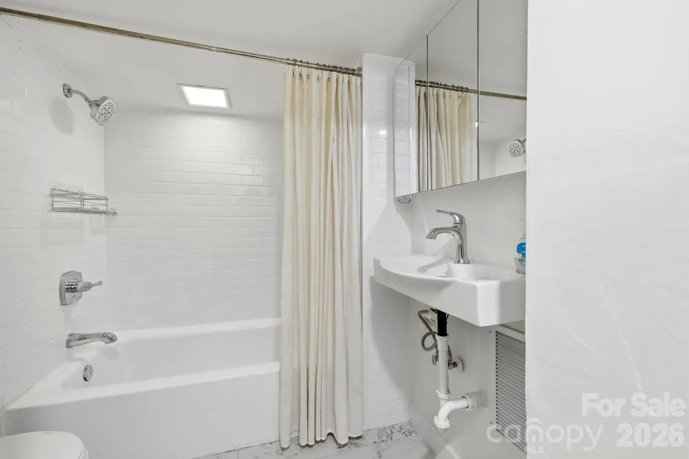 150 Pacolet Street Tryon, NC 28782