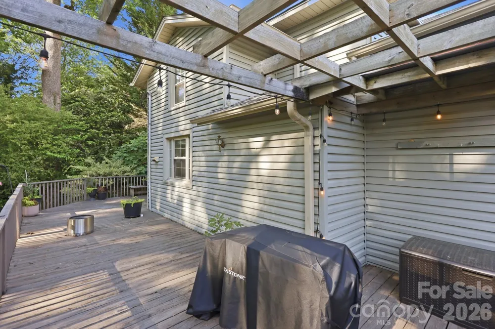 150 Pacolet Street Tryon, NC 28782